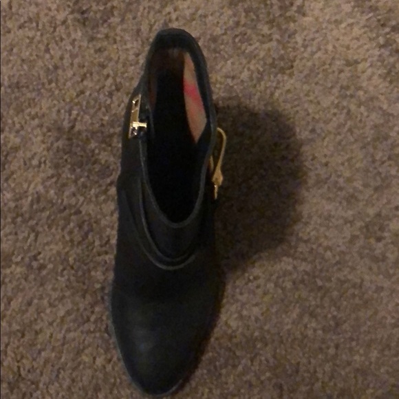 Women Burberry boots - Picture 3 of 5